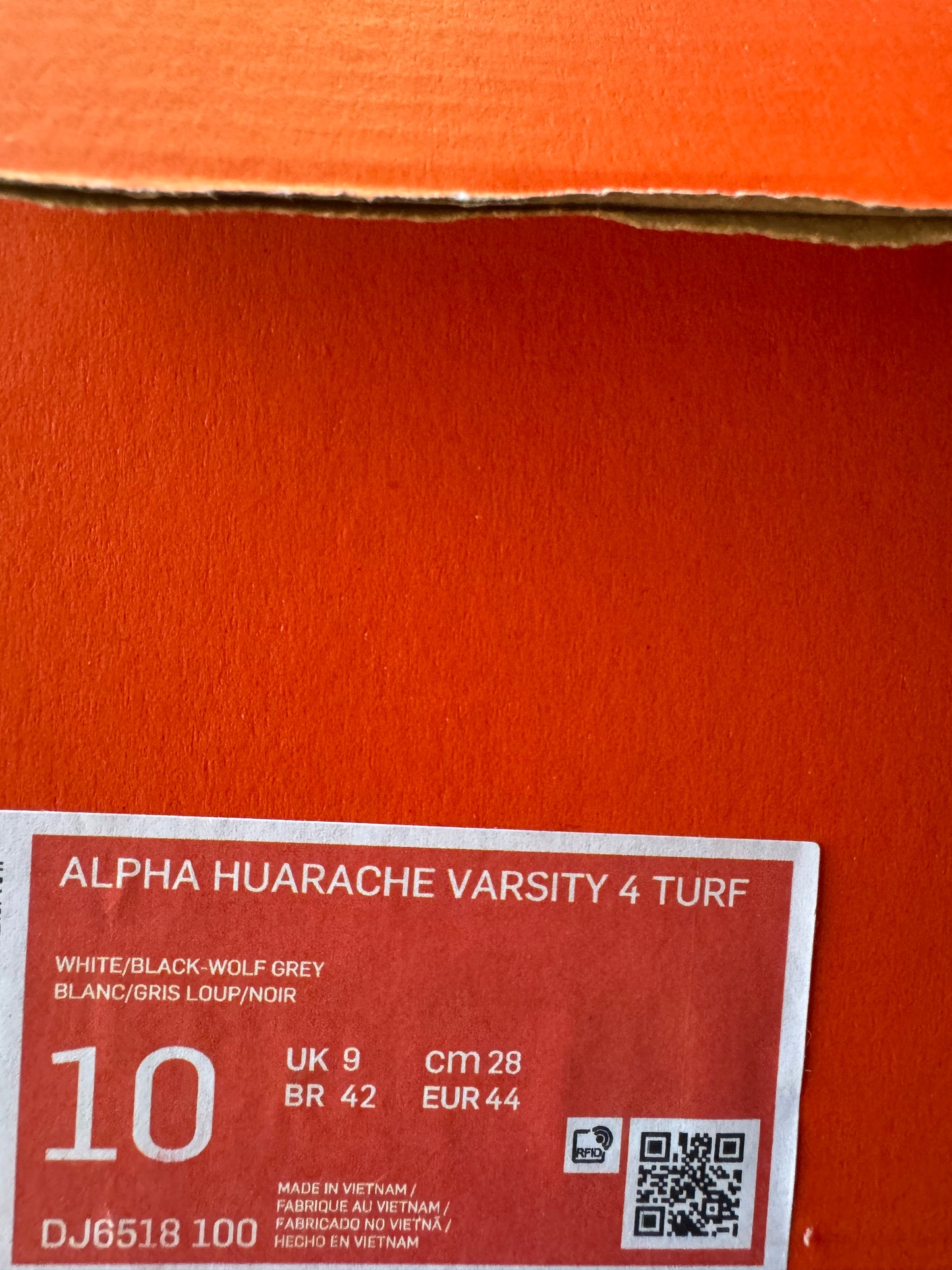 Alpha Huarache Varsity 4 Turf White Size 10